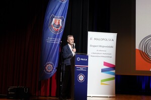 Przemawiający Pan Doktor psychiatra